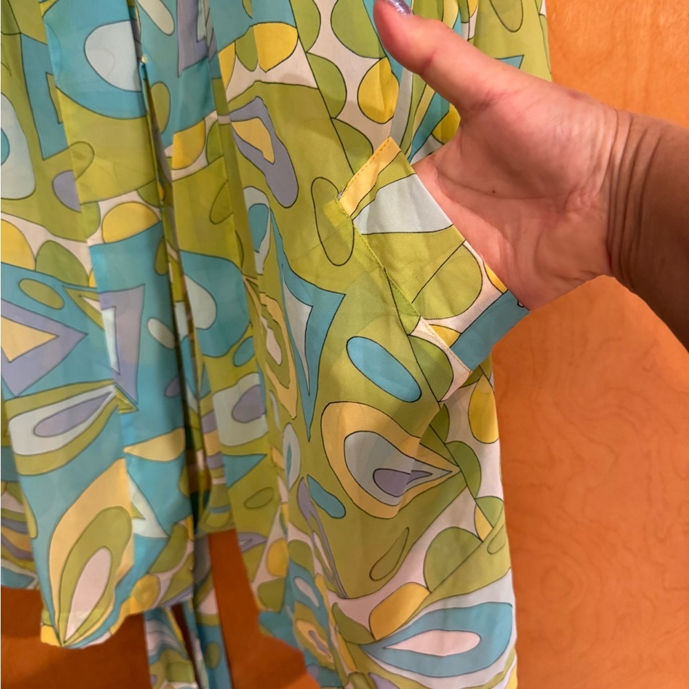 Victoria's Secret Multicolor Patterned Dressing Robe - Picture 8 of 10